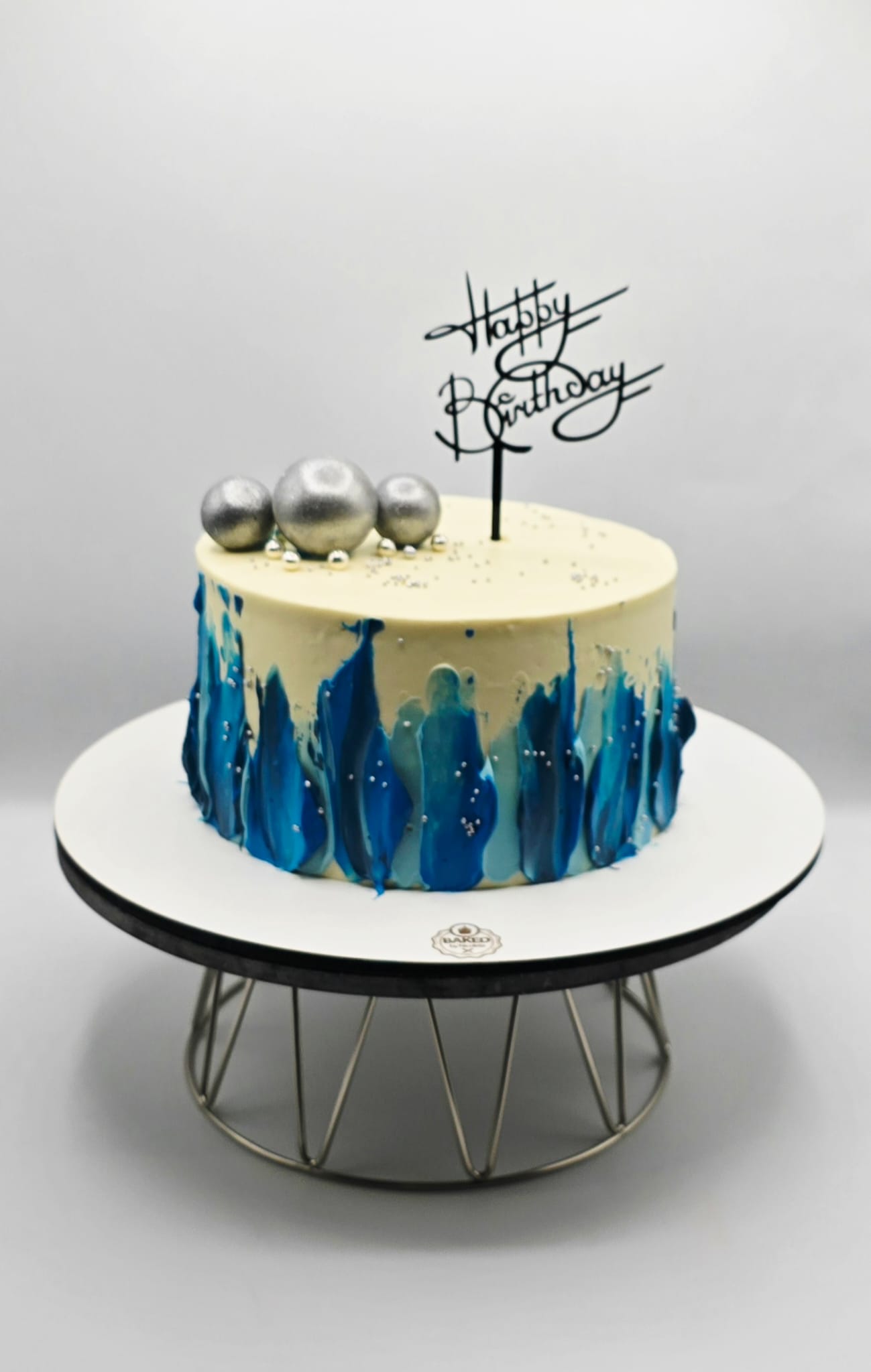 Bespoke custom celebration cake for Gentlemen & Milestones handcrafted by Nicoleta